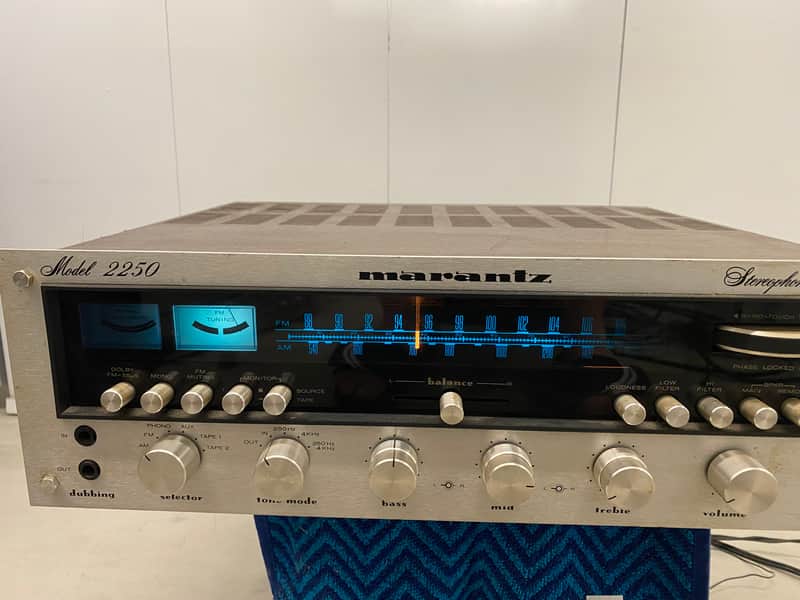 Marantz Model 2250 AM/FM Stereo Receiver image 1