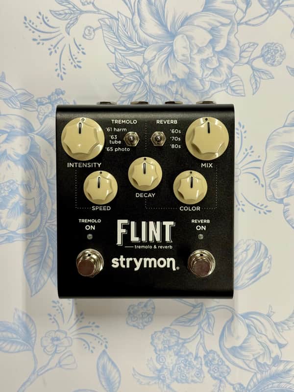 Strymon Flint Reverb and Tremolo V2 2022 - Present Black image 1