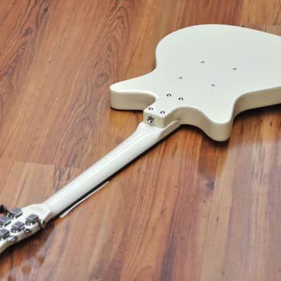 Danelectro 59M NOS+ - Aged White image 15