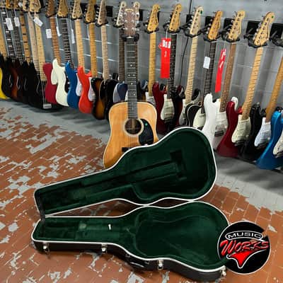 Martin   D 28 Dreadnought 2001 + L.R. Baggs Element Vtc image 4