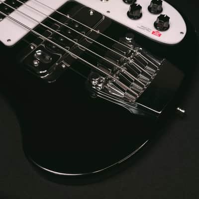 Rickenbacker 4003S Jetglo 4 String Bass 705 with Case image 11