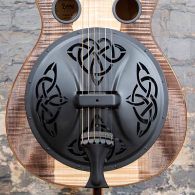 Beard Legacy R 2024 - Two Tone: Natural/ Black Ice image 2