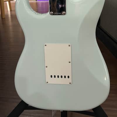 Fender American Vintage II 1965 Stratocaster  2025 - Sonic Blue / 7lbs. 11.5oz. #V2554025 image 4