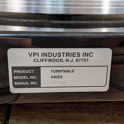 Immagine VPI Aries 1 With Shelter Model 9000 Cartridge - Local Pick Up in Milwaukee, WI - WILL SEPARATE CARTRIDGE AS NEEDED. - 15