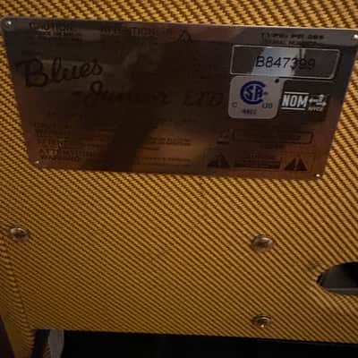 Fender Blues Junior Lacquered Tweed 15-Watt 1x12" Guitar Combo 2016 - Present - Lacquered Tweed image 3