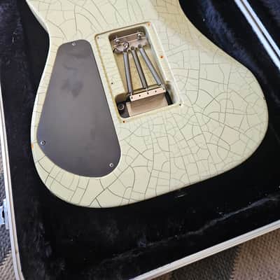 Charvel 375 Deluxe with Rosewood Fretboard 1989 - 1991 - Desert Crackle image 10