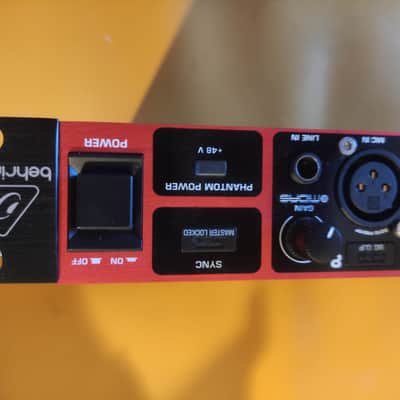 Behringer Ultragain Digital ADA8200 8-Channel Mic Preamp Black / Red image 4