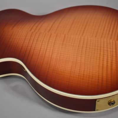 2005 Gibson Les Paul Supreme Heritage Cherry Sunburst Electric Guitar w/OHSC image 11