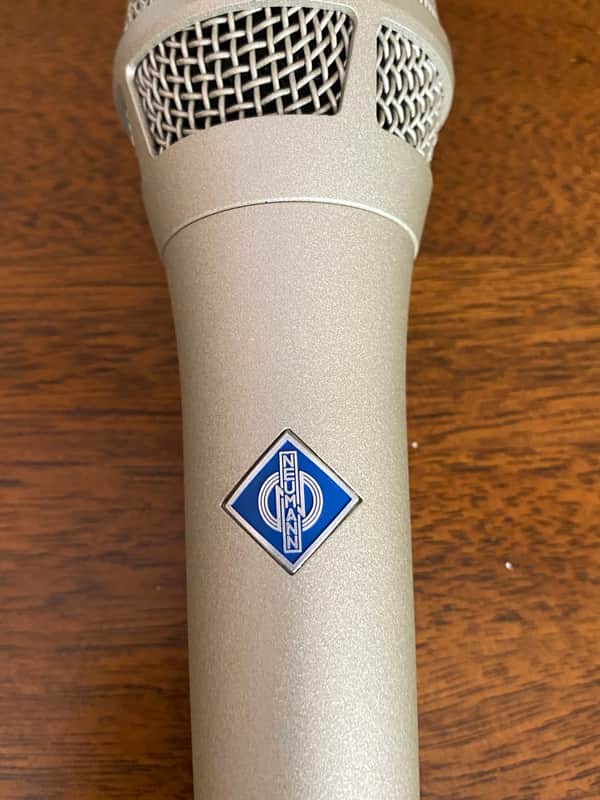 Neumann KMS 104 D Digital Vocal Microphone – Mint Condition