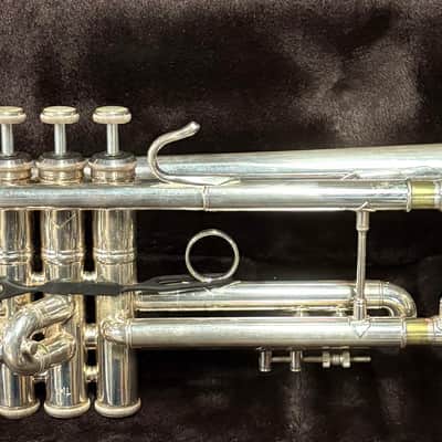 Bach Stradivarius Trumpet Model 37, Silver Finish image 1