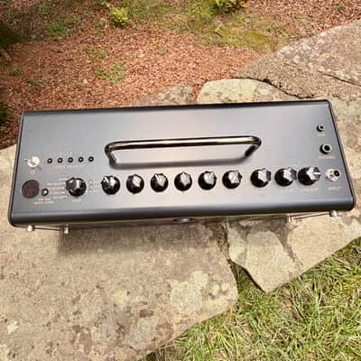 Yamaha THR10C Classic 10-Watt 2x3" Stereo Digital Modeling Guitar Combo Amp with Case image 5
