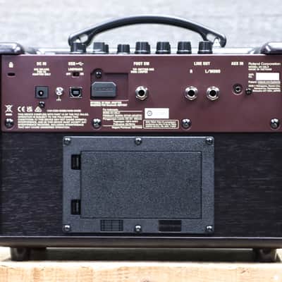 Boss AC-22LX Acoustic Amplifier 10W Stereo 2x5" Acoustic Guitar Combo Amplifier image 4