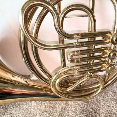 CONN 14D Single French Horn "F" W/ Original Conn Hardcase PLAYER image 7