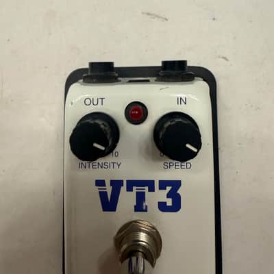 Guyatone VT3 Micro Series Vintage Tremolo Guitar Effect Pedal MIJ Japan image 3