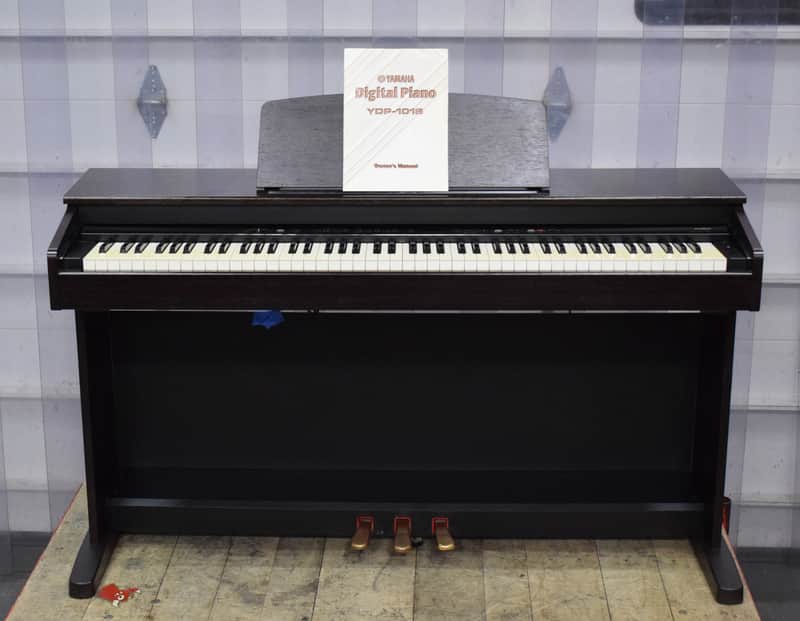 YAMAHA 電子　デジタルピアノ　YDP-101 Yamaha YDP-101 Electric Keyboard | Reverb
