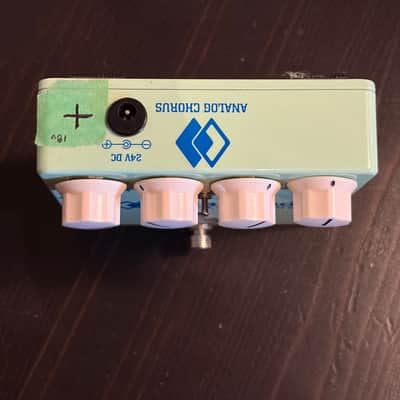 Diamond Halo Chorus 2000s - Seafoam Green image 2
