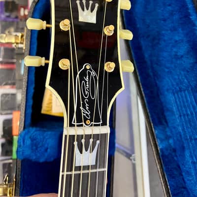 2010 Gibson J-200 Elvis Presley "The King Of Rock" Legend Series 236 Of 250 Limited Edition Super Jumbo Acoustic Guitar image 3