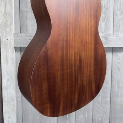 Larrivee Simple 6 OMB Orchestra Model Sunburst Acoustic Guitar image 10