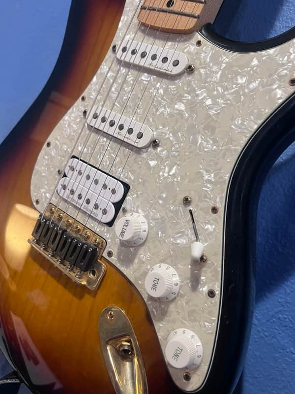 Fender Player Deluxe Stratocaster HSS Maple Fretboard 2004-2016 image 1