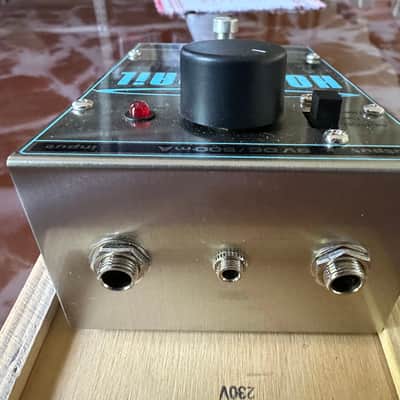 Electro-Harmonix Holy Grail Reverb V1 2002 - 2009 - Silver / Blue image 2