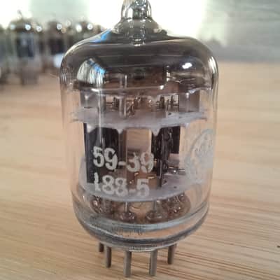 Extremely rare US made NOS GE General Electric 6386 BLACK PLATE SQUARE GETTER TRIPLE MICA 5 STARS white label version ! for FAIRCHILD 660 670, Gates, Collins, STA level etc image 4
