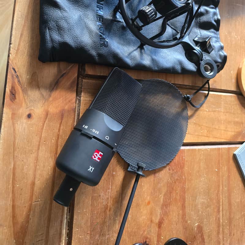 2010s sE Electronics X1 Microphone Black