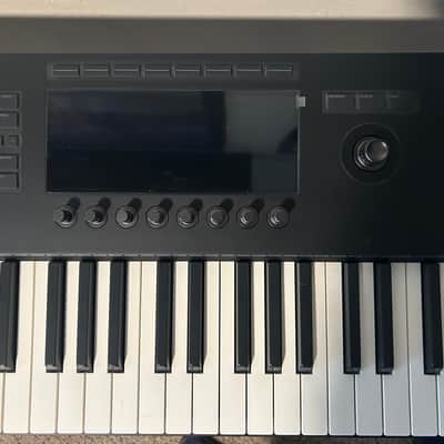 Native Instruments Komplete Kontrol S88 MK3 2023 - Present Black image 11