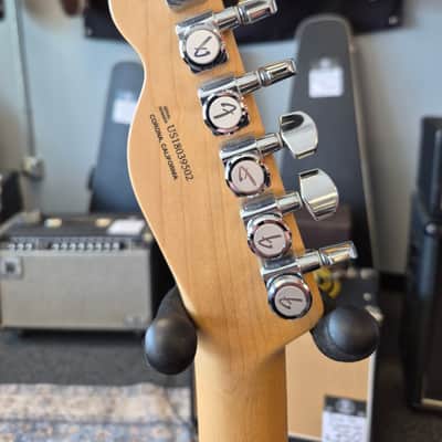Fender 2018 American Elite Telecaster with Hard Shell image 11
