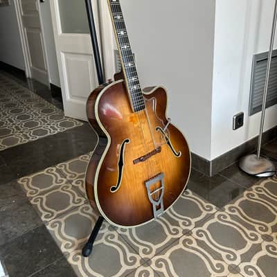 Vintage 1963 Hofner Committee sunburst image 2