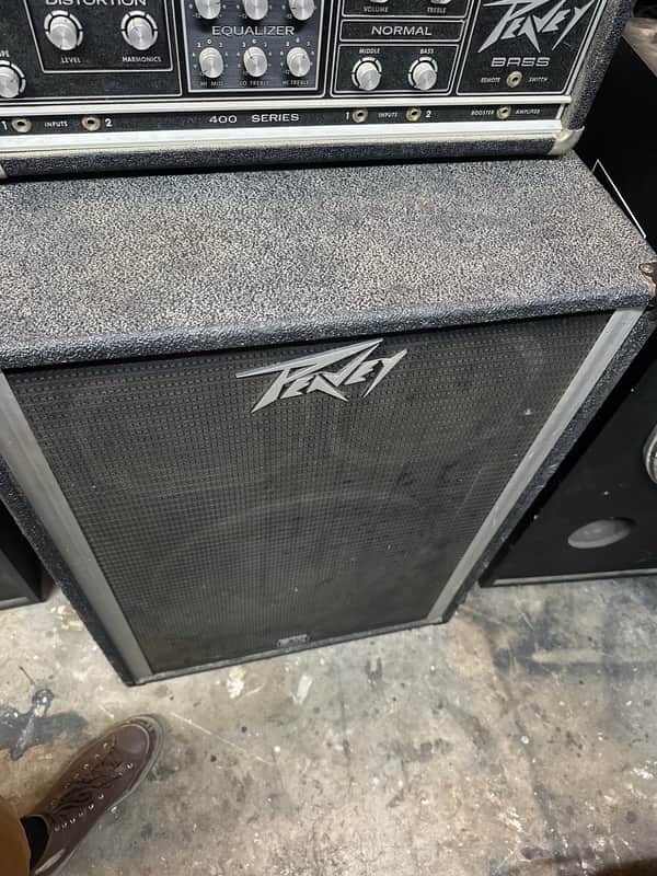 Peavey 1820 400-Watt Bass Enclosure with 1x18 and 2x10" Speakers 1980s - Black image 1