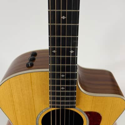 Taylor 214ce DLX 2018 w/ Hardcase image 5