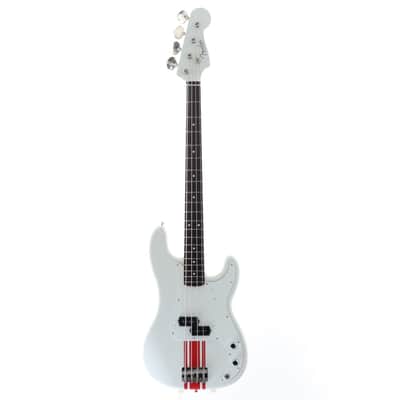 Fender 2023 Collection MIJ Traditional 60s Precision Bass in Olympic White with a Red Competition Stripe [JD23006843] (06/04) image 13