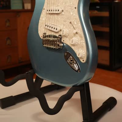 2001 G&L Legacy USA - Lake Placid Blue Metallic image 5