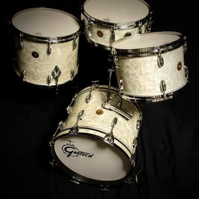 Gretsch Round Badge Jazz Kit Vintage 60s 16"x12" bass drum! image 2