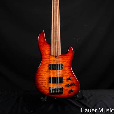 Warmoth 5-String Fretless Bass Sunburst image 3