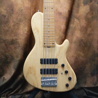Sadowsky MasterBuilt 24-Fret Single Cut Bass, Swamp Ash Body, 5-String - Natural Transparent High Polish image 1
