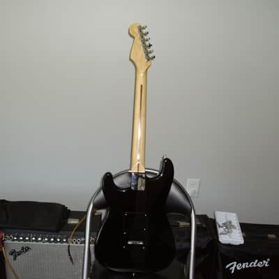 Fender stratocaster 2000s - Black image 3