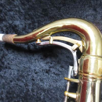Conn 10M image 4