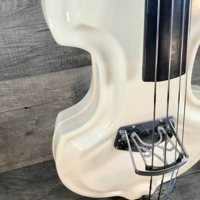 Ampeg BB-4 Baby Bass 1969 White image 3
