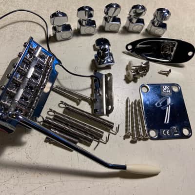 Fender Player Strat Stratocaster Hardware Bridge Tuners "F" Neck Plate Output image 1