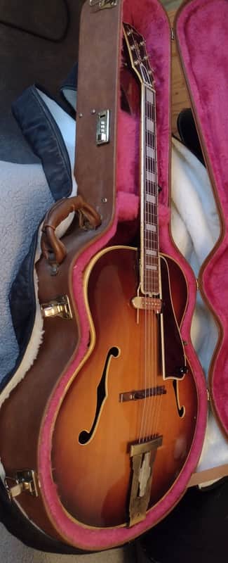 Gibson L5 archtop guitar, sunburst, 1947 image 1