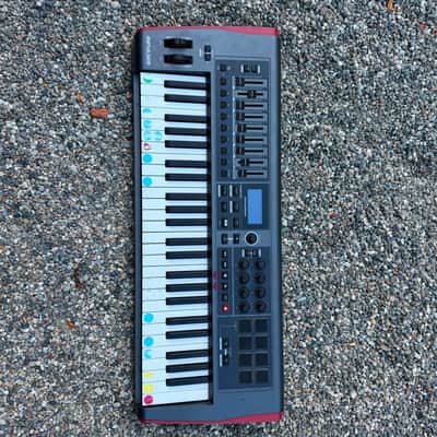 Novation Impulse 49 MIDI Keyboard Controller 2011 - Present - Gray image 2