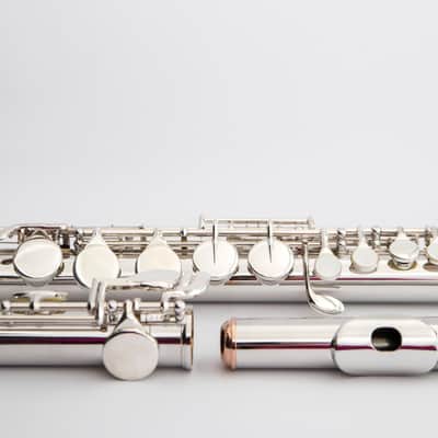 Gemeinhardt 2SP Straght-Headjoint Flute with Offset G 2010s - Silver-Plated image 3