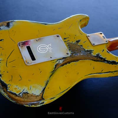Fender Stratocaster 50th Anniversary Yellow Heavy Aged Relic (RARE) image 8