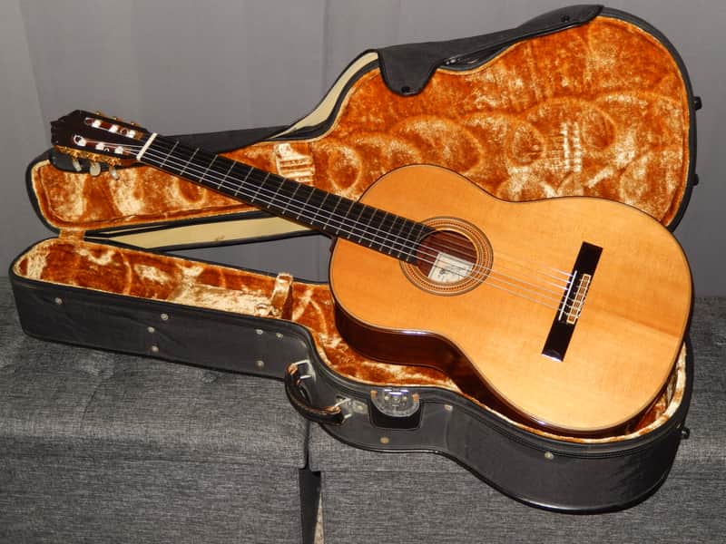 KAZUO ICHIYANAGI 30 CUSTOM 1989 - YAMAHA GC82C CLASS CLASSICAL CONCERT GUITAR - CEDAR/HONDURAN ROSEWOOD image 1