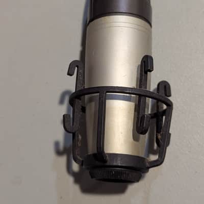 Samson C01 Large Diaphragm Cardioid Condenser Microphone 2010s - Silver image 2