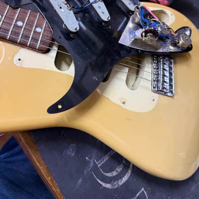 Tokai Silver Star 1980’s - pale yellow image 19