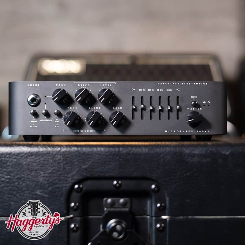 Darkglass Electronics Microtubes 900 V2 900-Watt Bass Amp Head