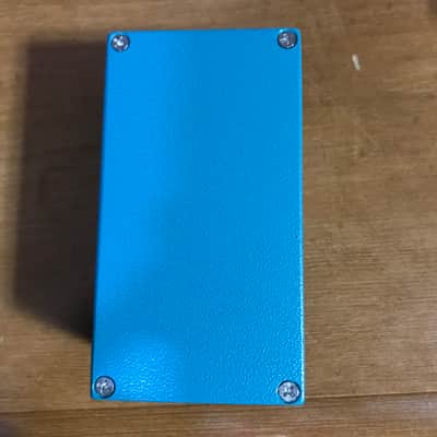 PedalPCB Pop Top Boost 2023 - Aqua Vein / White / Red image 2