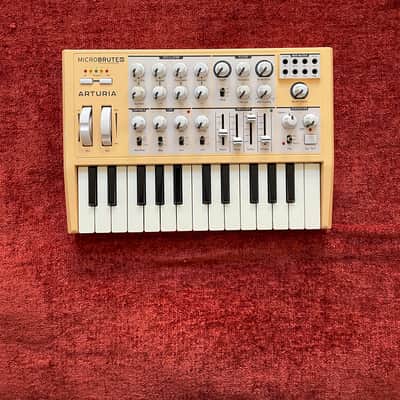 Arturia Microbrute SE 25-Key Synthesizer 2015 - Pastel Orange